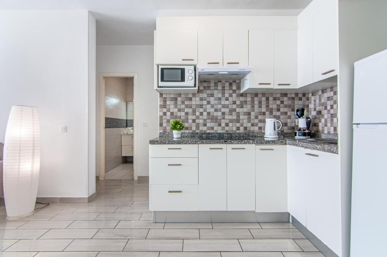 Central 2 Bedroom Apartment Playa De Las Americas 外观 照片