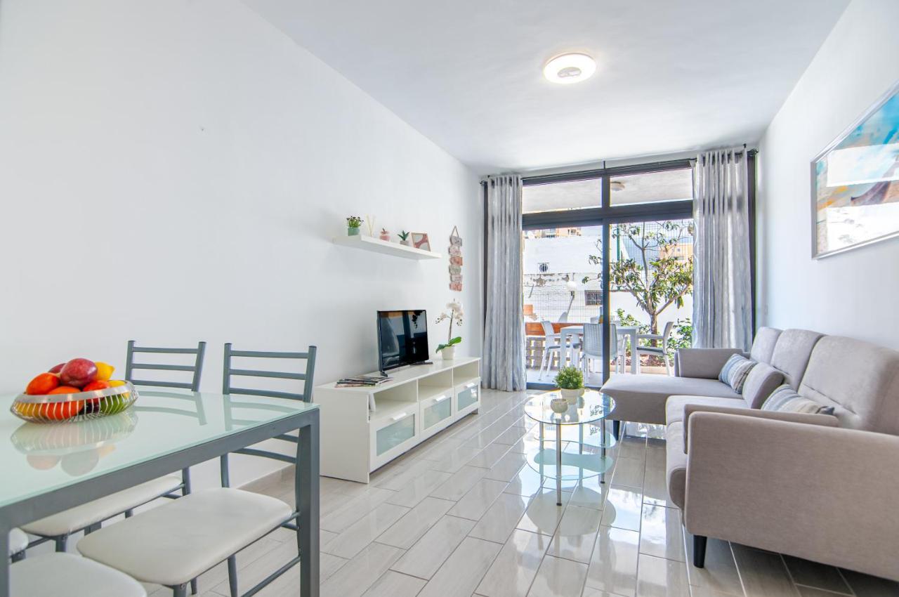 Central 2 Bedroom Apartment Playa De Las Americas 外观 照片