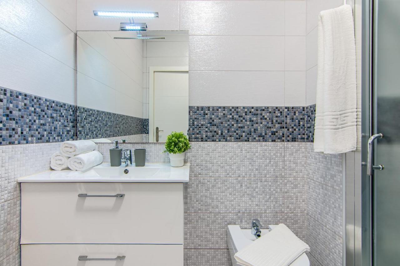 Central 2 Bedroom Apartment Playa De Las Americas 外观 照片